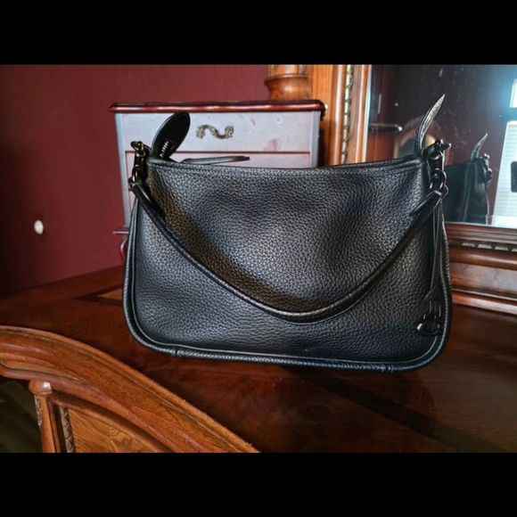 Coach Cary Shoulder Bag - Picture 3 of 7